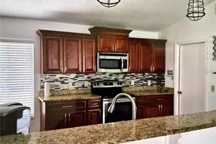 2629 Dixie Ln, Kissimmee, FL 34744 - Photo 5