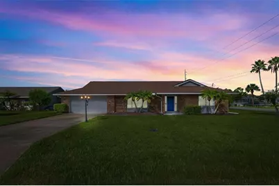 2 Claymont Court S, Palm Coast, FL 32137 - Photo 1