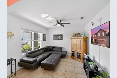 885 Freedom Boulevard, Davenport, FL 33837 - Photo 7