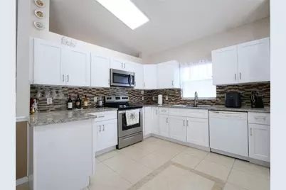 4381 Creekside Boulevard, Kissimmee, FL 34746 - Photo 23