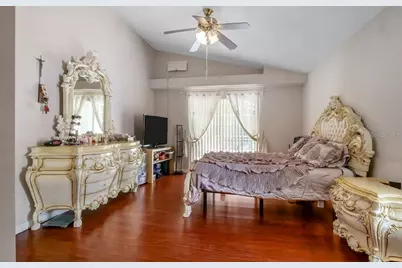 4381 Creekside Boulevard, Kissimmee, FL 34746 - Photo 33