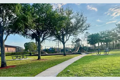 2860 Boating Boulevard, Kissimmee, FL 34746 - Photo 43