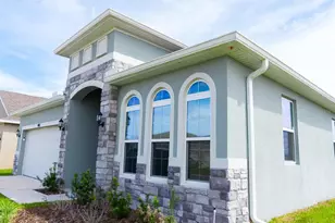 445 Silver Palm Dr, Haines City, FL 33844 - Photo 1