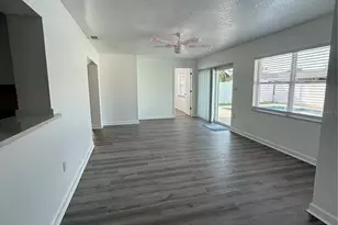 1809 Paradise Dr, Kissimmee, FL 34741 - Photo 13