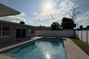 1809 Paradise Dr, Kissimmee, FL 34741 - Photo 29