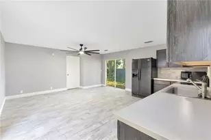 704 Grape Ave, Saint Cloud, FL 34769 - Photo 17