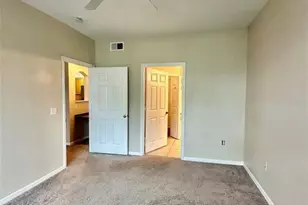 3250 Corona Village Way, Orlando, FL 32835 - Photo 13