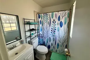 628 W Seminole Ave, Eustis, FL 32726 - Photo 17