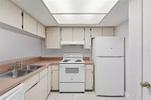 1912-1918 Crystal Grove Dr, Lakeland, FL 33801 - Photo 27