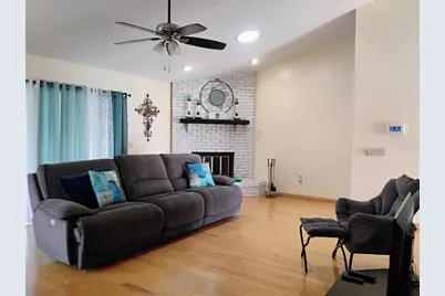 9120 Queen Elizabeth Court, Orlando, FL 32818 - Photo 13