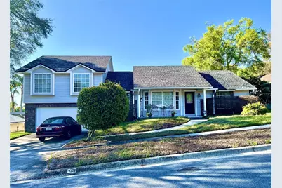 9120 Queen Elizabeth Court, Orlando, FL 32818 - Photo 1