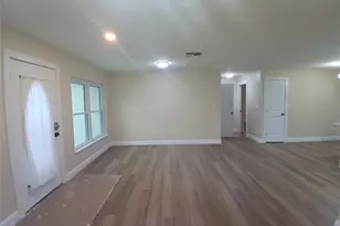 181 Guaymas Dr, Kissimmee, FL 34743 - Photo 3