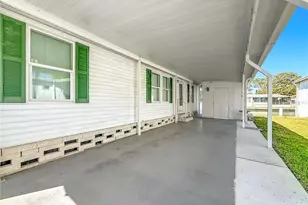 980 7th St NW, Largo, FL 33770 - Photo 5