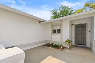 11520 Saddlebow Ln, Orlando, FL 32821 - Photo 9