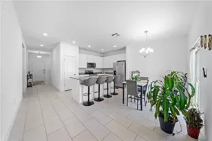425 Silver Palm Dr, Haines City, FL 33844 - Photo 3