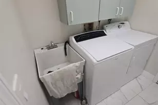 1805 Coral Point Dr, Cape Coral, FL 33990 - Photo 21