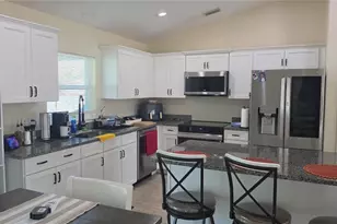 760 Griffin Ave SW, Palm Bay, FL 32908 - Photo 5