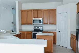 12319 Shadowbrook Ln, Orlando, FL 32828 - Photo 9