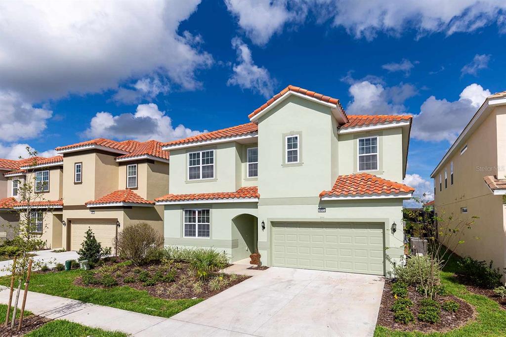 8013 Oak Shadow Ct - 8013 Oak Shadow Ct, Davenport, FL 33837 Luxury Property | Jose Angel Pina