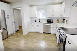 8622 Baylor Cir, Orlando, FL 32817 - Photo 11