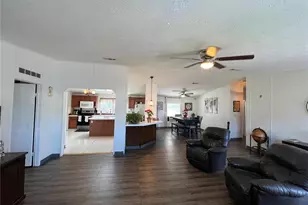 1124 Dara Cay Dr, Kissimmee, FL 34741 - Photo 5