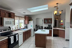 1124 Dara Cay Dr, Kissimmee, FL 34741 - Photo 13