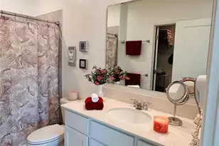 4260 Pebbles Throw Dr, Kissimmee, FL 34746 - Photo 19