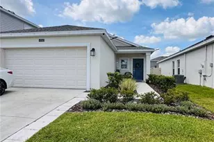 4260 Pebbles Throw Dr, Kissimmee, FL 34746 - Photo 1
