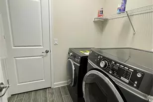 4693 Fairy Tale Cir, Kissimmee, FL 34746 - Photo 23