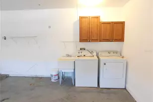 1720 Arabian Ln, Palm Harbor, FL 34685 - Photo 43