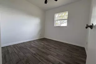 5738 Cardinal Guard Ave, Orlando, FL 32839 - Photo 9