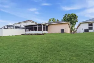 273 Curtis Ave, Groveland, FL 34736 - Photo 9