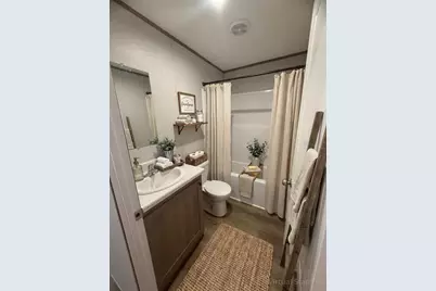 213 Milton Avenue, Interlachen, FL 32148 - Photo 11