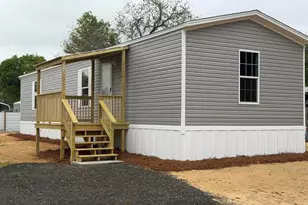 213 Milton Ave, Interlachen, FL 32148 - Photo 3