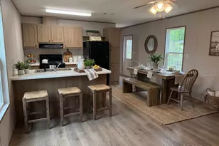 213 Milton Ave, Interlachen, FL 32148 - Photo 5