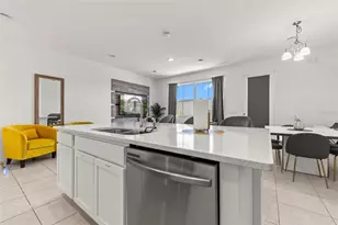 835 Longboat Dr, Davenport, FL 33896 - Photo 3