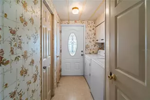 2513 Independence Ln, Saint Cloud, FL 34772 - Photo 17