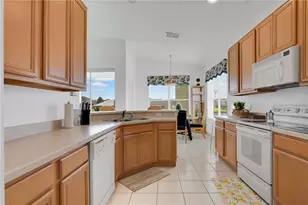 3104 Stonehurst Cir, Kissimmee, FL 34741 - Photo 15