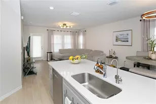 3798 King Hill Dr, Haines City, FL 33844 - Photo 3