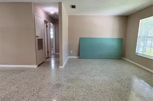 4363 Cassius St, Orlando, FL 32811 - Photo 5