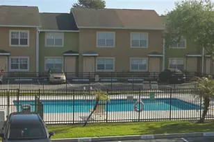 336 Cervantes Dr, Kissimmee, FL 34743 - Photo 3