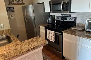 2210 Grand Cayman Ct, Kissimmee, FL 34741 - Photo 9