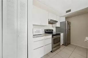 2201 Key W Ct, Kissimmee, FL 34741 - Photo 17