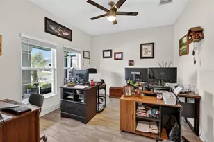 4221 Holstein St, Saint Cloud, FL 34772 - Photo 9