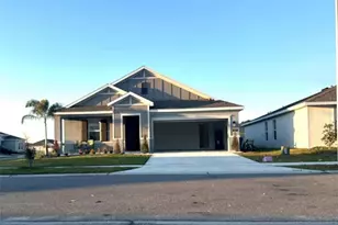 401 Sandbar Ln, Haines City, FL 33844 - Photo 1