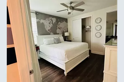 241 Falls Drive, Kissimmee, FL 34747 - Photo 3