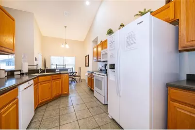 569 Burford Circle, Davenport, FL 33896 - Photo 9