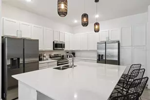 262 Marcello Blvd, Kissimmee, FL 34746 - Photo 3