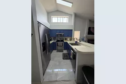 9508 Glenpointe Drive, Riverview, FL 33569 - Photo 11