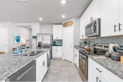 3224 Weitzel Drive, Haines City, FL 33844 - Photo 11